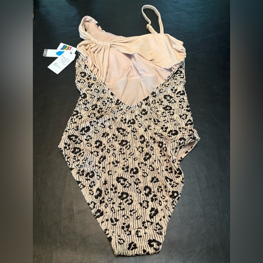 Time And TRU Leopard Beige One Piece Women Swimsuit Size M (8-10) NWT - Picture 2 of 13